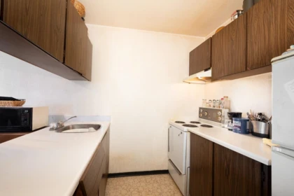 211 950 Drake Street, Vancouver, BC, Vancouver — Apartment/Condo for sale