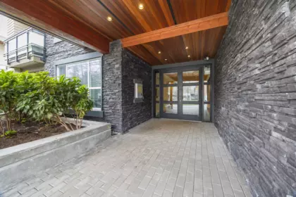 316 3205 Mountain Highway, North Vancouver, BC, North Vancouver — Apartment/Condo for sale