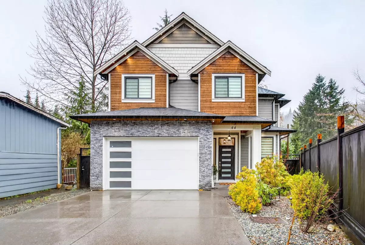 Exterior Rear Photo of 44 3295 Sunnyside Road, Anmore, BC