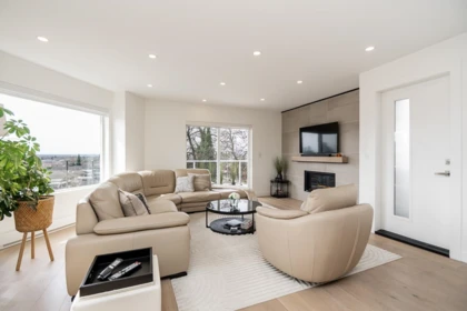 Kitchen Photo of 397 Delta Avenue, Burnaby, BC