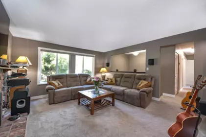 27052 34a Avenue, Langley, BC, Langley — Single Family Residence for sale