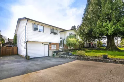 27052 34a Avenue, Langley, BC, Langley — Single Family Residence for sale