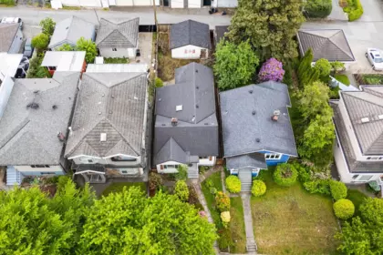 2448 E 29th Avenue, Vancouver, BC, Vancouver — Single Family Residence for sale