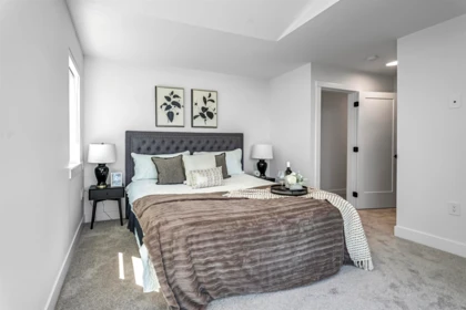 Bedroom 3 Photo of 3 6162 138 Street, Surrey, BC