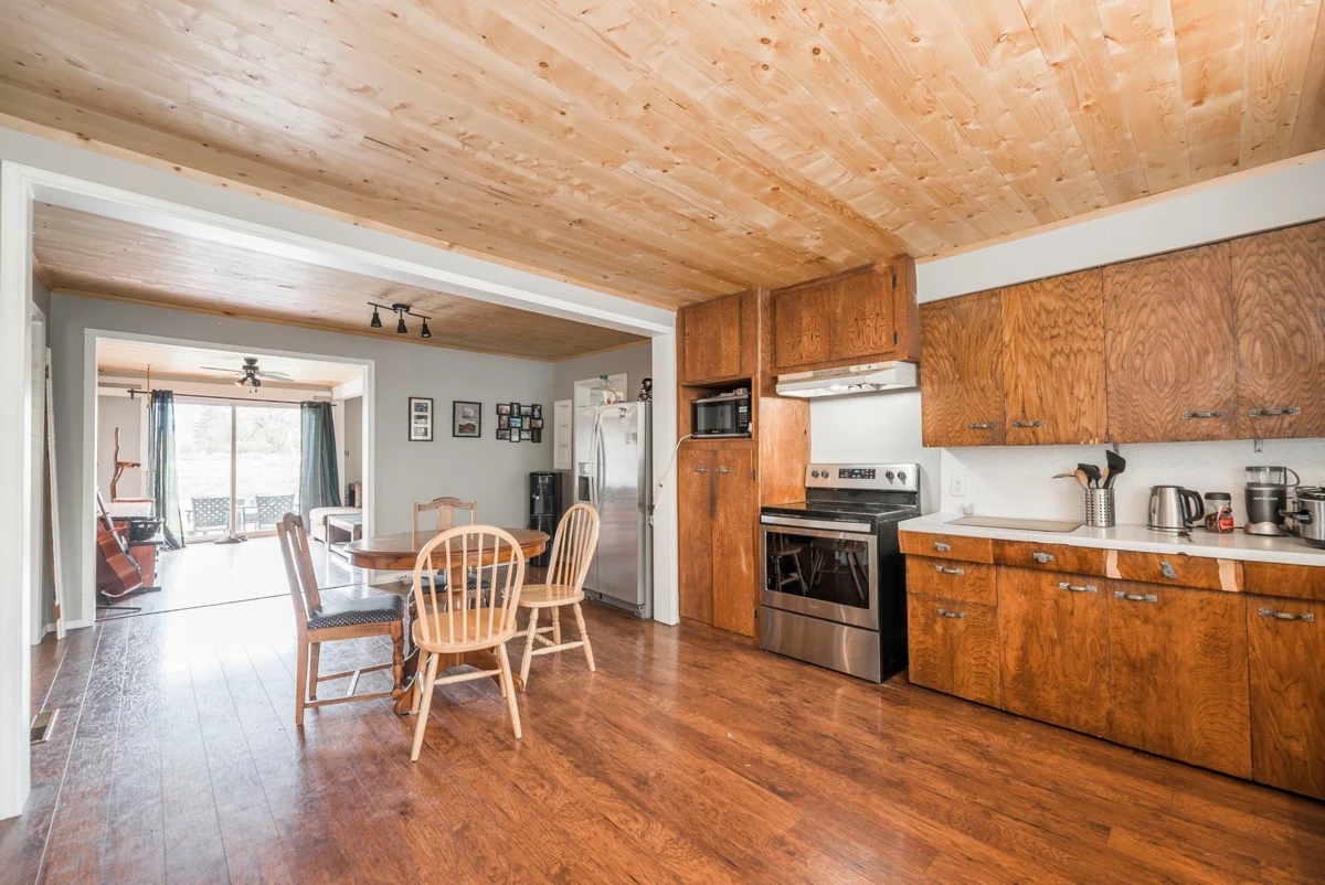 Dining Area Photo of 42617 Keith Wilson Road, Sardis - Greendale, BC
