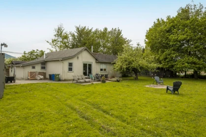 Laundry Room Photo of 42617 Keith Wilson Road, Sardis - Greendale, BC