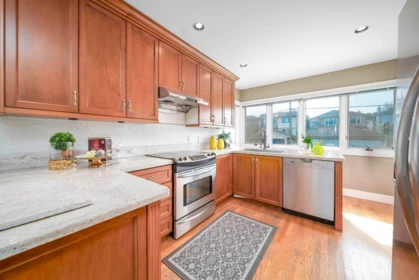 Kitchen Island Photo of 2862 W 22nd Avenue, Vancouver, BC