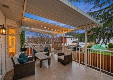 Front Yard Photo of 14390 78 Avenue, Surrey, BC