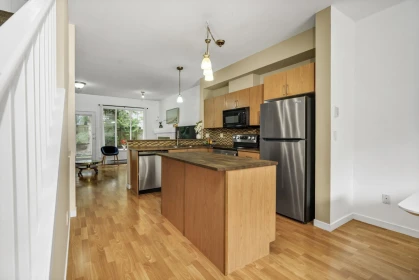 Breakfast Nook Photo of 35 5839 Panorama Drive, Surrey, BC