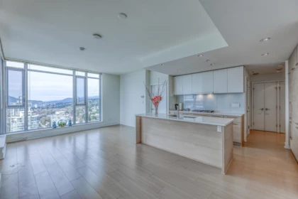 4501 1188 Pinetree Way, Coquitlam, BC, Coquitlam — Apartment/Condo for sale