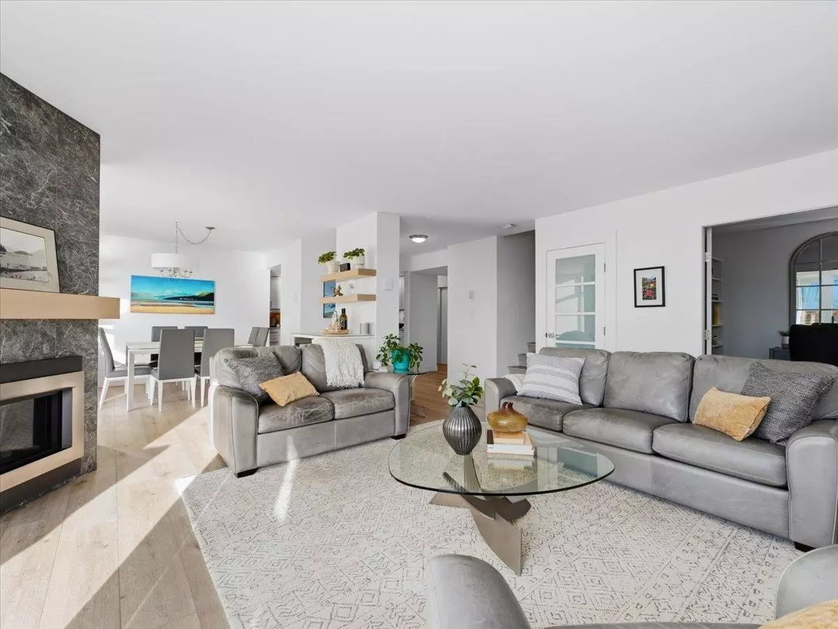 Family Room Photo of 209 168 Chadwick Court, North Vancouver, BC