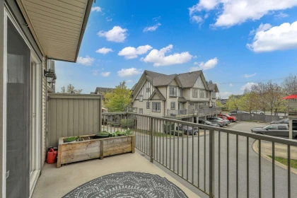 Office / Den Photo of 34 20038 70 Avenue, Langley, BC