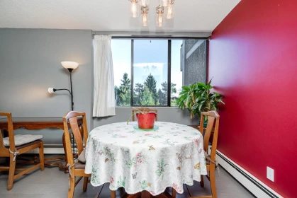 Breakfast Nook Photo of 303 2060 Bellwood Avenue, Burnaby, BC