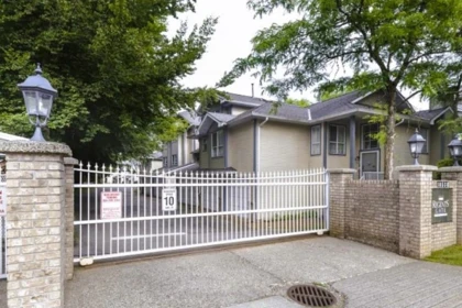 Outdoor Deck Photo of 103 10538 153 Street, Surrey, BC