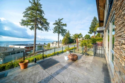 Fitness Center Photo Near 14533 Magdalen Avenue, White Rock, BC