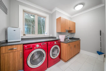 Hot Tub / Spa Photo of 14533 Magdalen Avenue, White Rock, BC