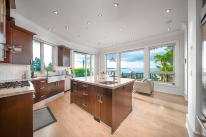 Office / Den Photo of 14533 Magdalen Avenue, White Rock, BC