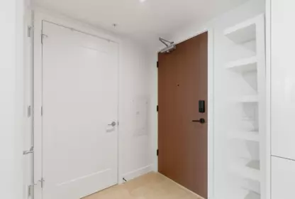 Primary Bathroom Photo of 410 135 E 13th Street, North Vancouver, BC