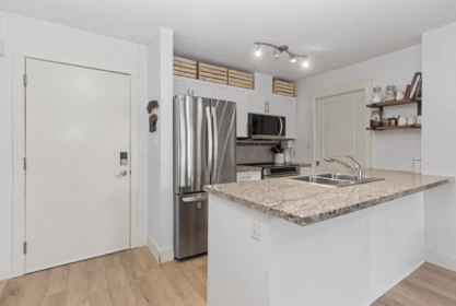 217 1211 Village Green Way, Squamish, BC, Squamish — Apartment/Condo for sale