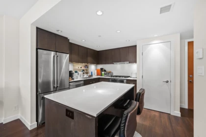 Kitchen Island Photo of 1107 111 E 1st Avenue, Vancouver, BC