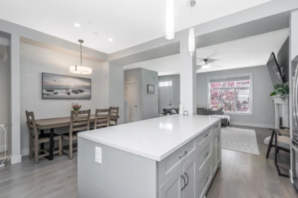 Basement Recreation Room Photo of 32555 Ross Drive, Mission, BC