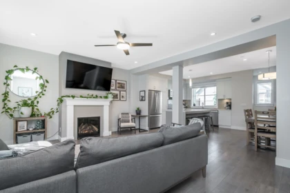 Breakfast Nook Photo of 32555 Ross Drive, Mission, BC
