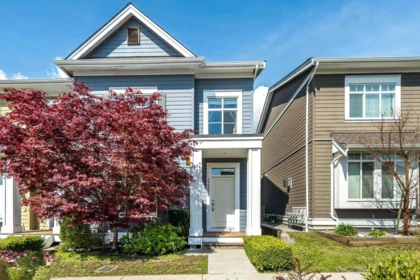 32555 Ross Drive, Mission, BC, Mission — Row House (Non-Strata) for sale