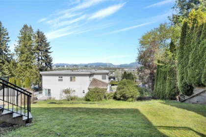 Front Yard Photo of 12015 100a Avenue, Surrey, BC