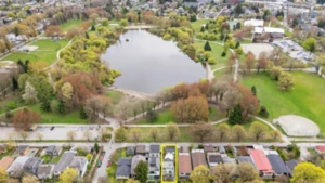 2056 E 13th Avenue, Vancouver, BC