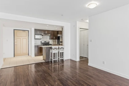 203 1212 Main Street, Squamish, BC, Squamish — Apartment/Condo for sale