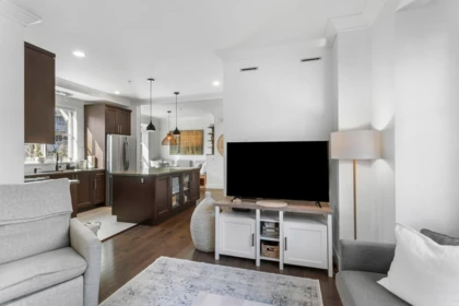 Kitchen Island Photo of 8 3025 Baird Road, North Vancouver, BC