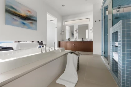 Mudroom Photo of 14501 Marine Drive, White Rock, BC