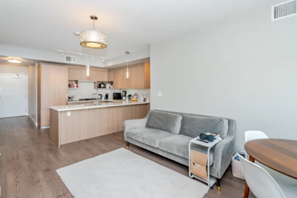 Basement Recreation Room Photo of 330 9333 Tomicki Avenue, Richmond, BC