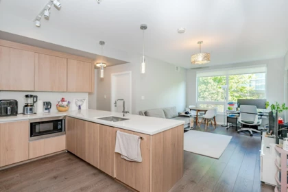 330 9333 Tomicki Avenue, Richmond, BC, Richmond — Apartment/Condo for sale