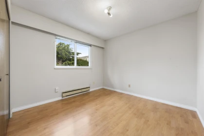 Powder Room Photo of 11491 Lapwing Crescent, Richmond, BC