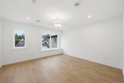 Entry Foyer Photo of 20544 76 Avenue, Langley, BC