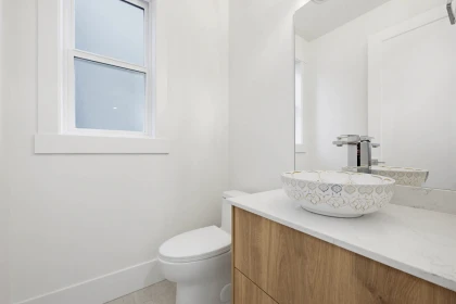 Powder Room Photo of 20544 76 Avenue, Langley, BC