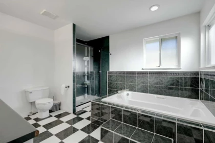Laundry Room Photo of 13636 60a Avenue, Surrey, BC