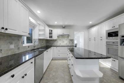 Walk-In Closet Photo of 13636 60a Avenue, Surrey, BC