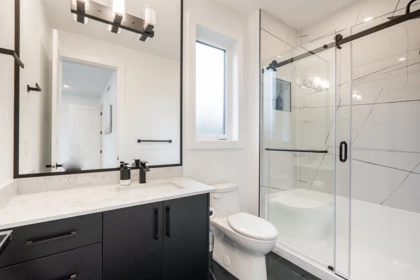 Hallway Photo of 13511 Marine Drive, Surrey, BC