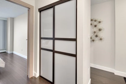 Powder Room Photo of 701 145 St Georges Avenue, North Vancouver, BC