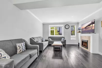 Breakfast Nook Photo of 115 5888 144 Street, Surrey, BC