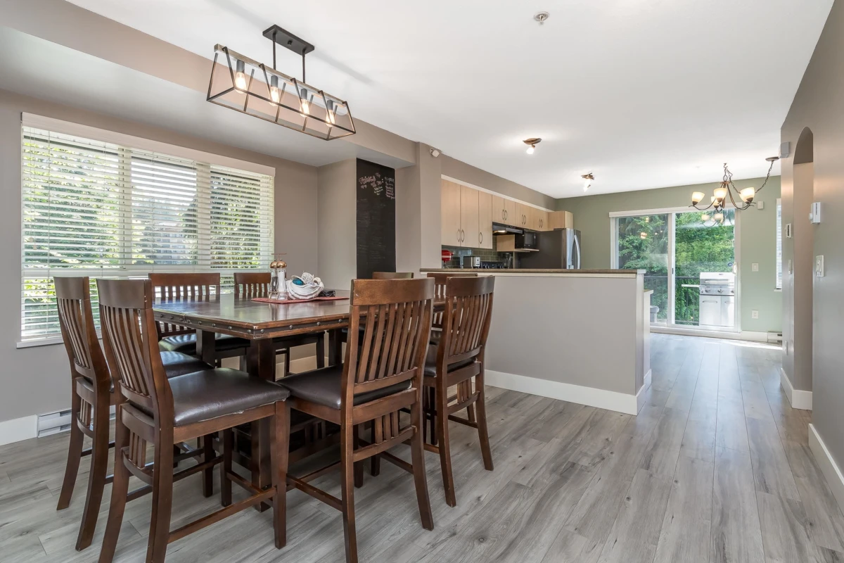 Dining Area Photo of 1 6747 203 Street, Langley, BC