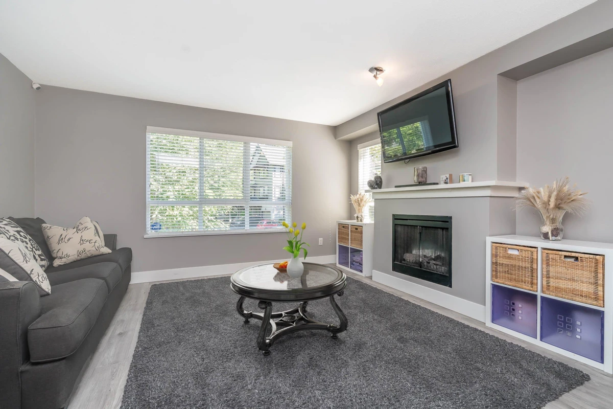 Living Room Photo of 1 6747 203 Street, Langley, BC