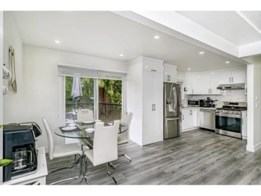 Breakfast Nook Photo of 14927 Kew Drive Drive, Surrey, BC