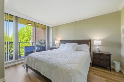 Bedroom 4 Photo of 403 1575 W 10th Avenue, Vancouver, BC