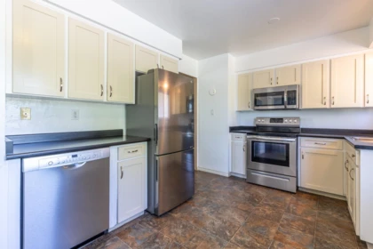 Walk-In Closet Photo of 14769 110 Avenue, Surrey, BC