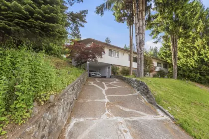 1941 Charles Street, Port Moody, BC, Port Moody — Half Duplex for sale