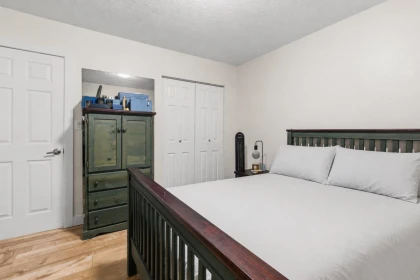 Mudroom Photo of 1941 Charles Street, Port Moody, BC