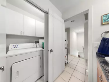 Laundry Room Photo of 8725 Seascape Drive, West Vancouver, BC